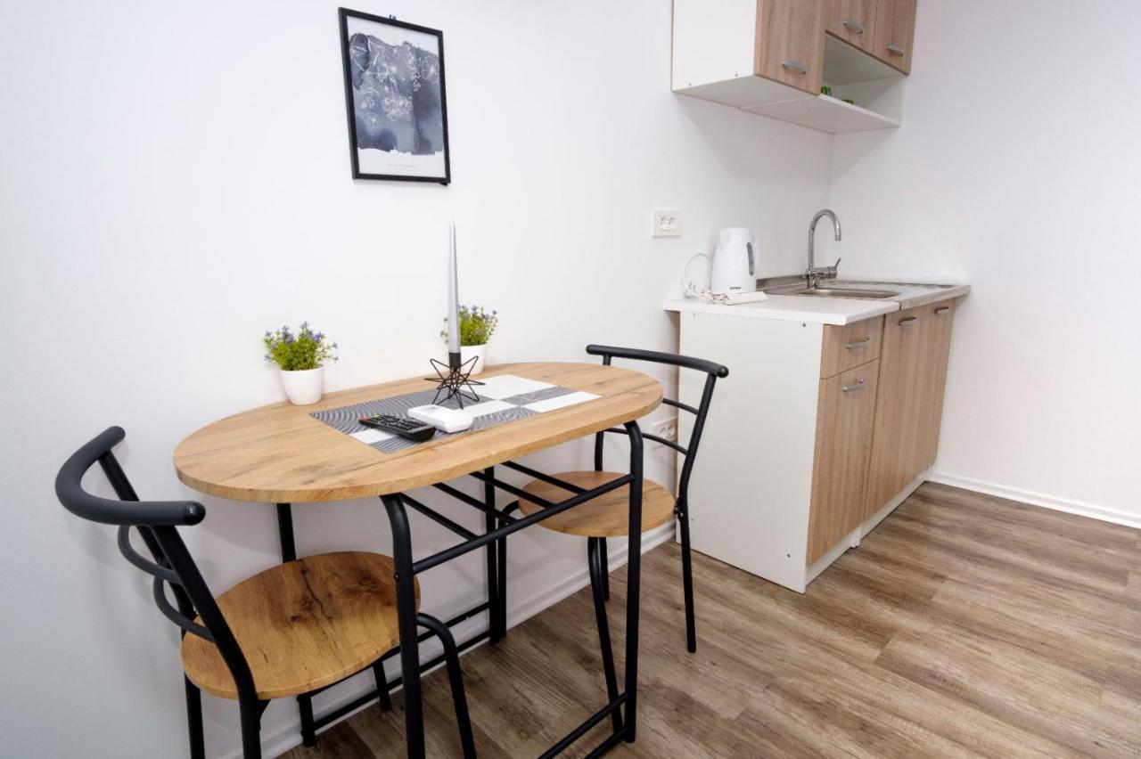 Ana Rooms Ljubuški Buitenkant foto