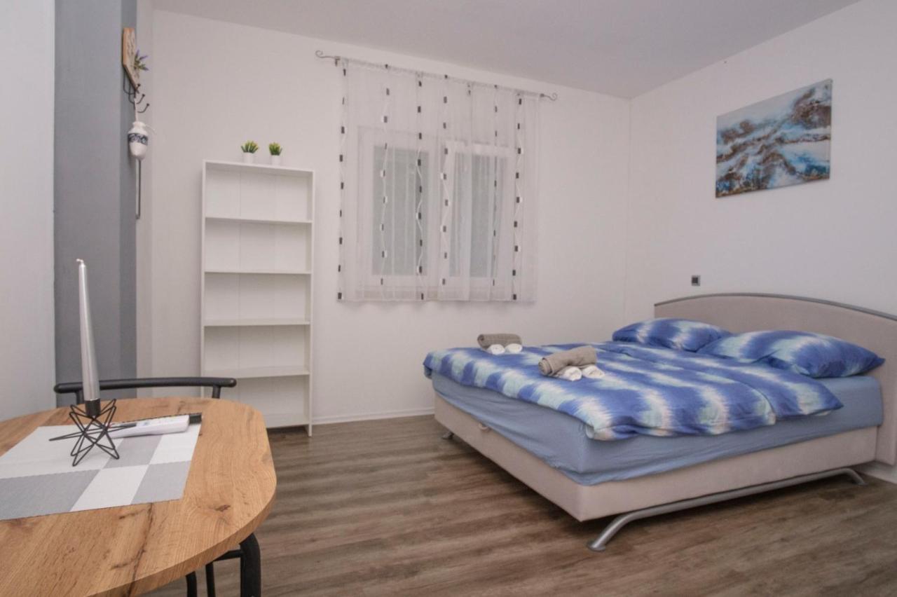 Ana Rooms Ljubuški Buitenkant foto