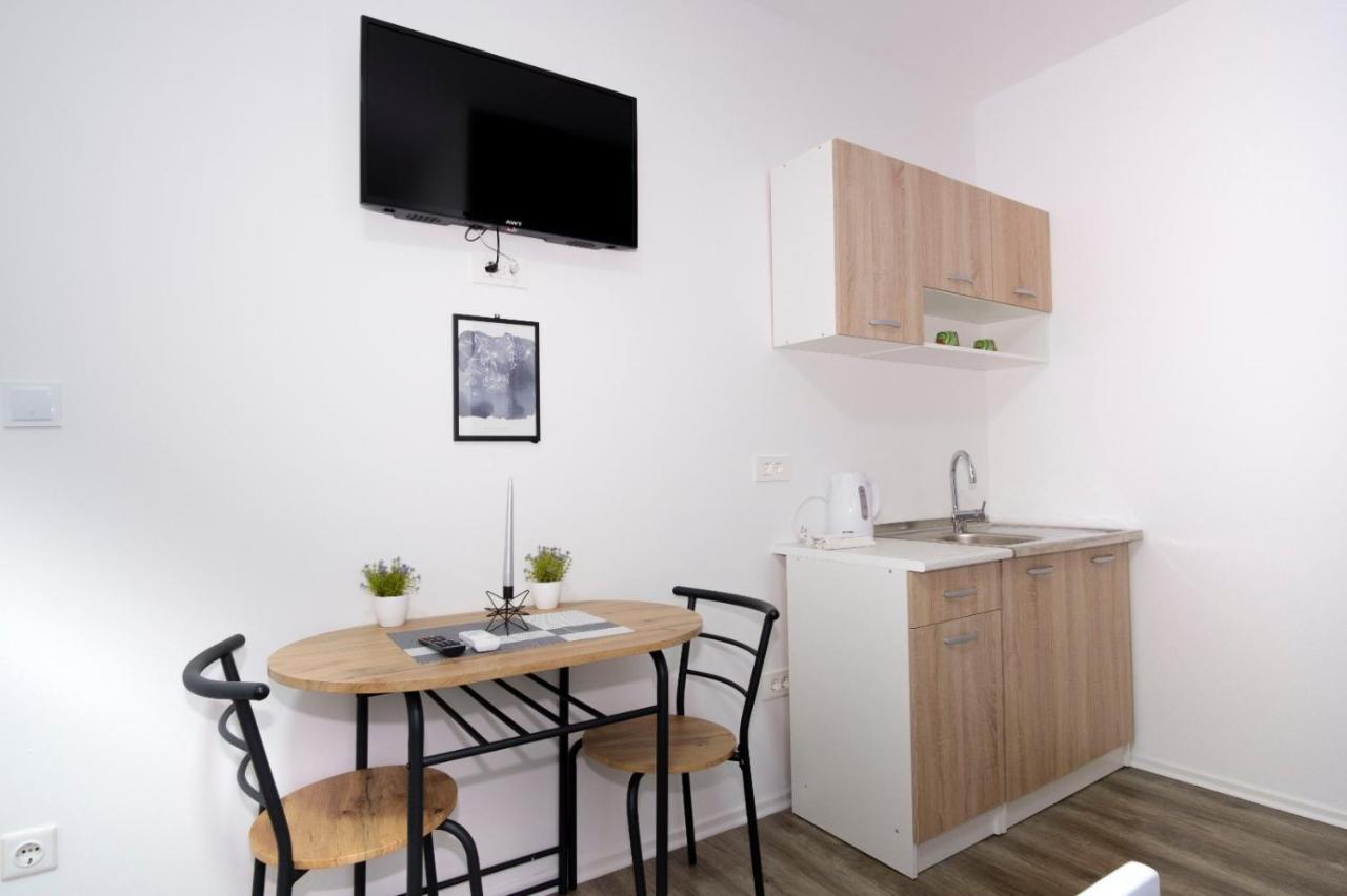Ana Rooms Ljubuški Buitenkant foto
