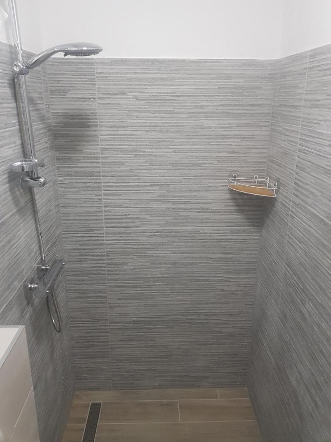 Ana Rooms Ljubuški Buitenkant foto